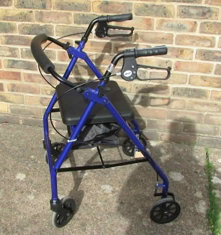 Photo of free walking frame (Furnace Green RH10) #1