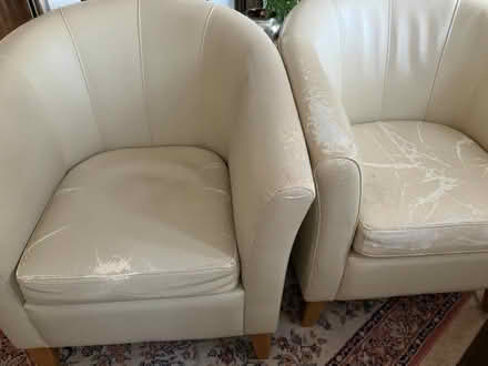 Photo of free Chairs (Lache CH4) #1