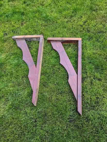 Photo of free gallows brackets (Chorlton-cum-Hardy M21) #1