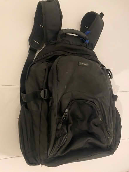 Photo of free Targus Backpack (Symonds green SG1) #1