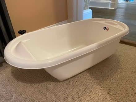 Photo of free Plastic baby bath (Trinity EH5) #2