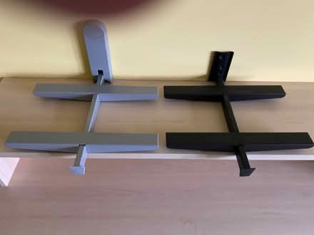 Photo of free Metal wall brackets (Street BA16) #1