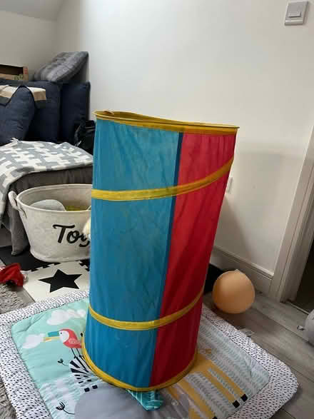 Photo of free Pop up tunnel (Thornton Heath) #1