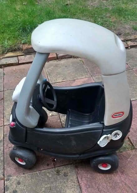 Photo of free Little Tikes Cozy Coupe (Lewisham SE13) #1