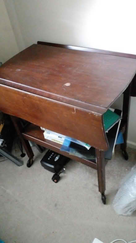 Photo of free table and rocking chairs (ALW4AW) #4