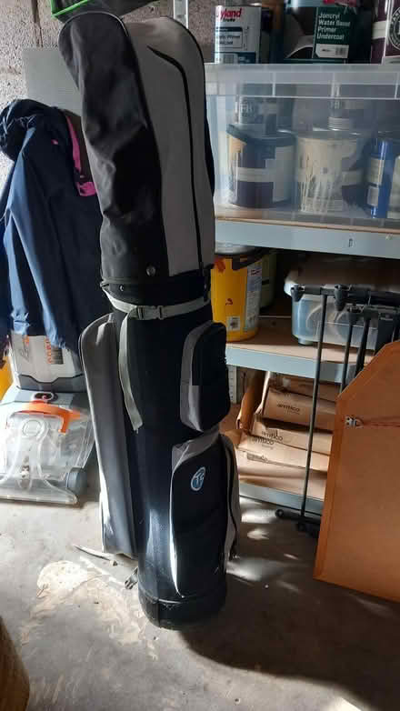 Photo of free Golf bag and some starter clubs, with trolley. (Appleby-in-Westmorland CA16) #1