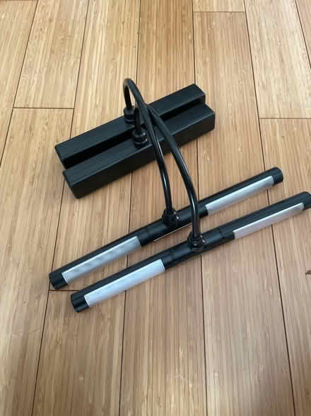 Photo of free Battery operated picture lights (South Boston) #1