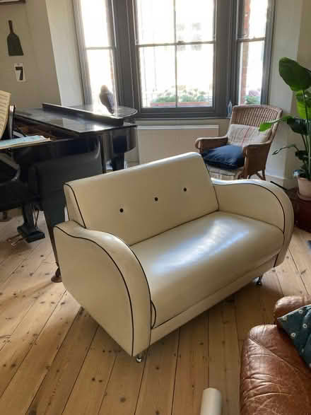 Photo of free Sofa (Jericho OX1) #1