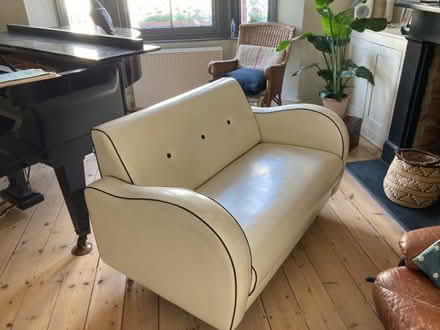 Photo of free Sofa (Jericho OX1) #3