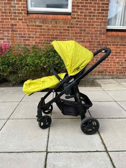 Photo of free Graco Evo Travel System - Yellow (Woodside Park N12) #1
