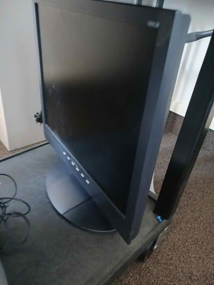 Photo of free Monitors, keyboards, misc. tech (333 J Street, Eureka) #4