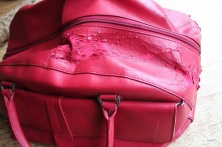 Photo of free Red Leather bag, needs some TLC (Silverknowes EH4) #3