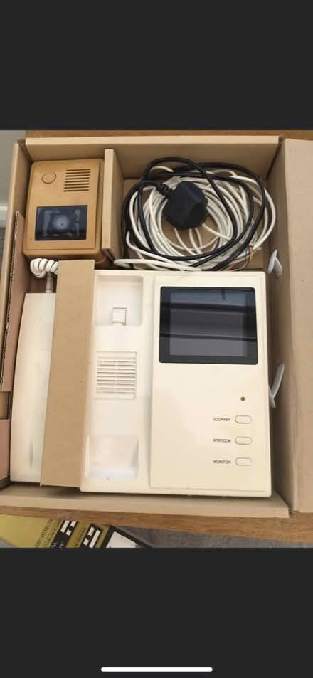 Photo of free Boxed video intercom system (Oadby/wigston LE8) #1