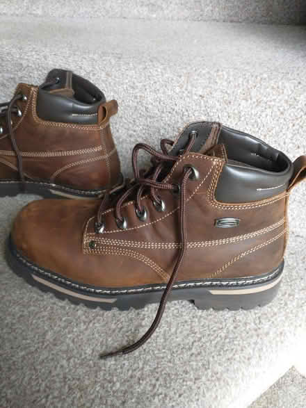 Photo of free Mens boots (Rayleigh SS6) #1