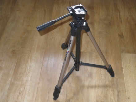 Photo of free Velbon CX 440 Tripod (Kings Stanley GL10) #1