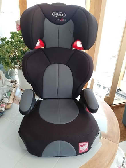 Photo of free Child's car seat (CT5) #1