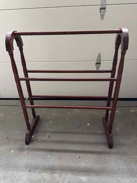 Photo of free Towel Rail (Roundbush Green CM6) #1
