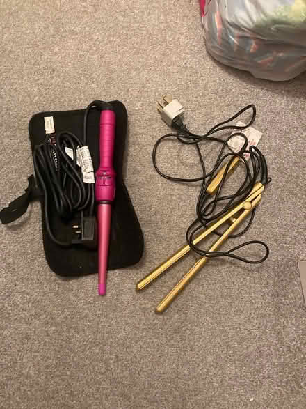 Photo of free straightener & curl wand (Grangetown CF11) #1