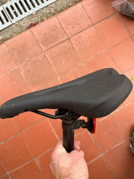 Photo of free Bike seat plus pole (Tring HP23) #1