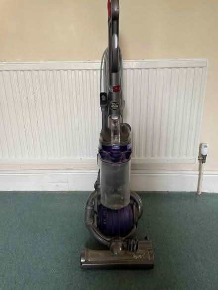 Photo of free Vacuum cleaner -partially working (City of Bristol BS6) #1
