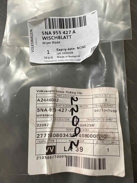 Photo of free Back windscreen wiper (Yatton BS49) #2