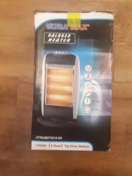 Photo of free Halogen heater, 3 heat settings (South Tottenham N15) #1