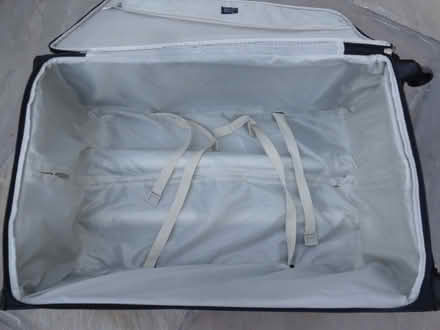 Photo of free Large Aerolite Suitcase with faulty wheel (Bexleyheath DA7) #2
