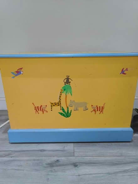 Photo of free Wooden toy chest (TW12) #2