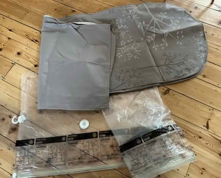 Photo of free Large flat vacuum storage bag (Leytonstone E11) #1