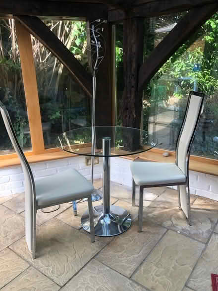 Photo of free Table and 2 chairs (East Hagbourne) #2