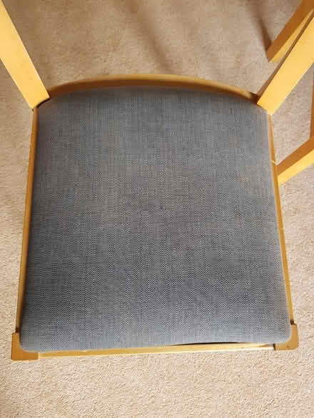 Photo of free 4 kitchen chairs (Glossop SK13) #4