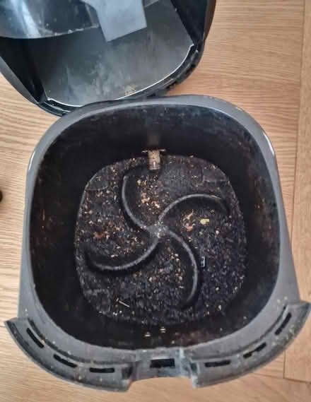 Photo of free Philips air fryer (Chadderton) #3