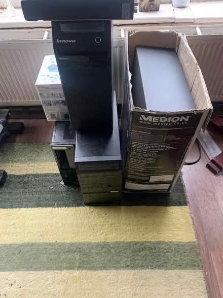 Photo of free computer's (Blackpool FY1) #1