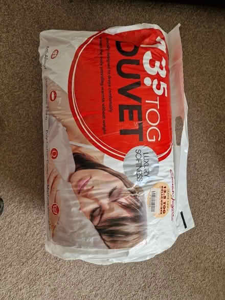 Photo of free 13.5 tog super king duvet (Cherry Willingham LN3) #1