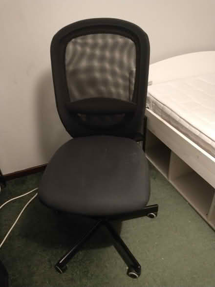 Photo of free Desk chair - black (OX11 Didcot) #1