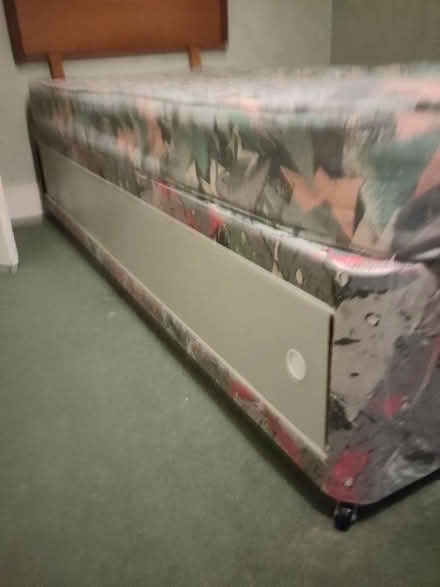Photo of free Single bed. Headboard. Drawers (SE3) #3