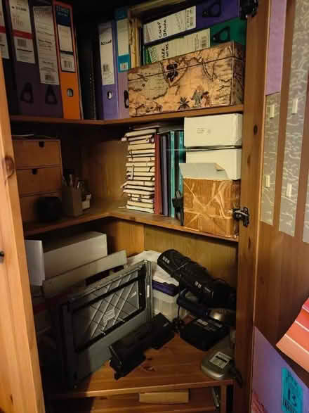 Photo of free Corner Computer Desk (Hertford SG13) #1