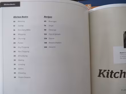 Photo of free Vitamix Book - bilingual (Churchill Meadows) #3