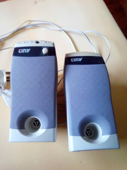 Photo of free PC Speakers (Blacon CH1) #1