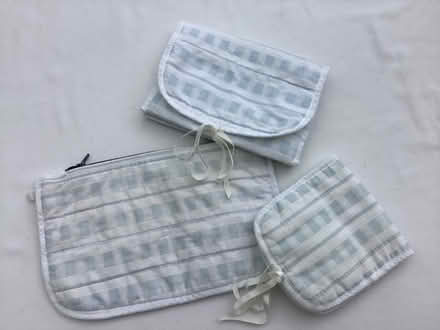 Photo of free Travel āspongeā bag set (H Wycombe HP13 Amersham Hill) #1