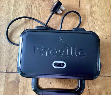 Photo of free Breville Toaster (CO7 Wivenhoe) #2
