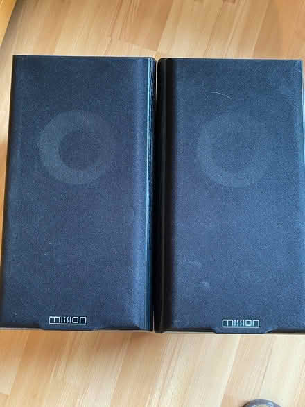 Photo of free Speakers (Allerton L18) #1