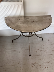 Photo of free Metal table (Hastings TN34) #1