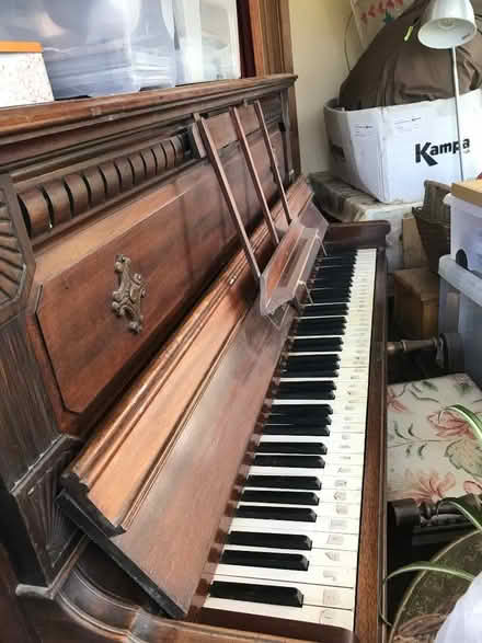 Photo of free Upright piano (Oxlinch GL10) #3