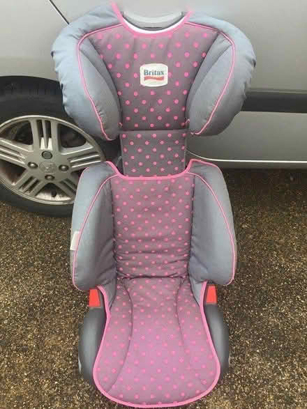 Photo of free Britax Non-Isofix Childs Car Seat (Dorking town centre) #1