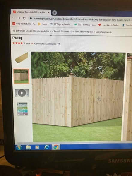 Photo of Chicken wire and wood fence board (Phoenix) #2