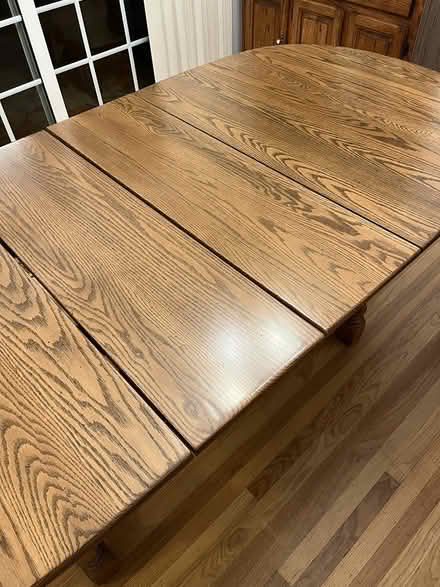 Photo of free Dining table, expandable 4-8 person (94086) #3