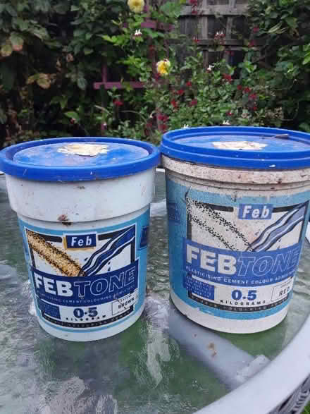 Photo of free Mortar/Cement dye. Red and Brown (Barling SS3) #1