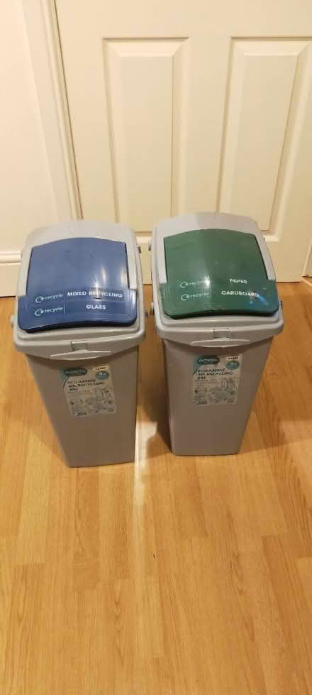 Photo of free 2x recycling bins (Moorlands, Lancaster) #1