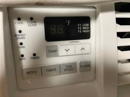 Photo of free Window AC Unit (Arlington Heights) #2